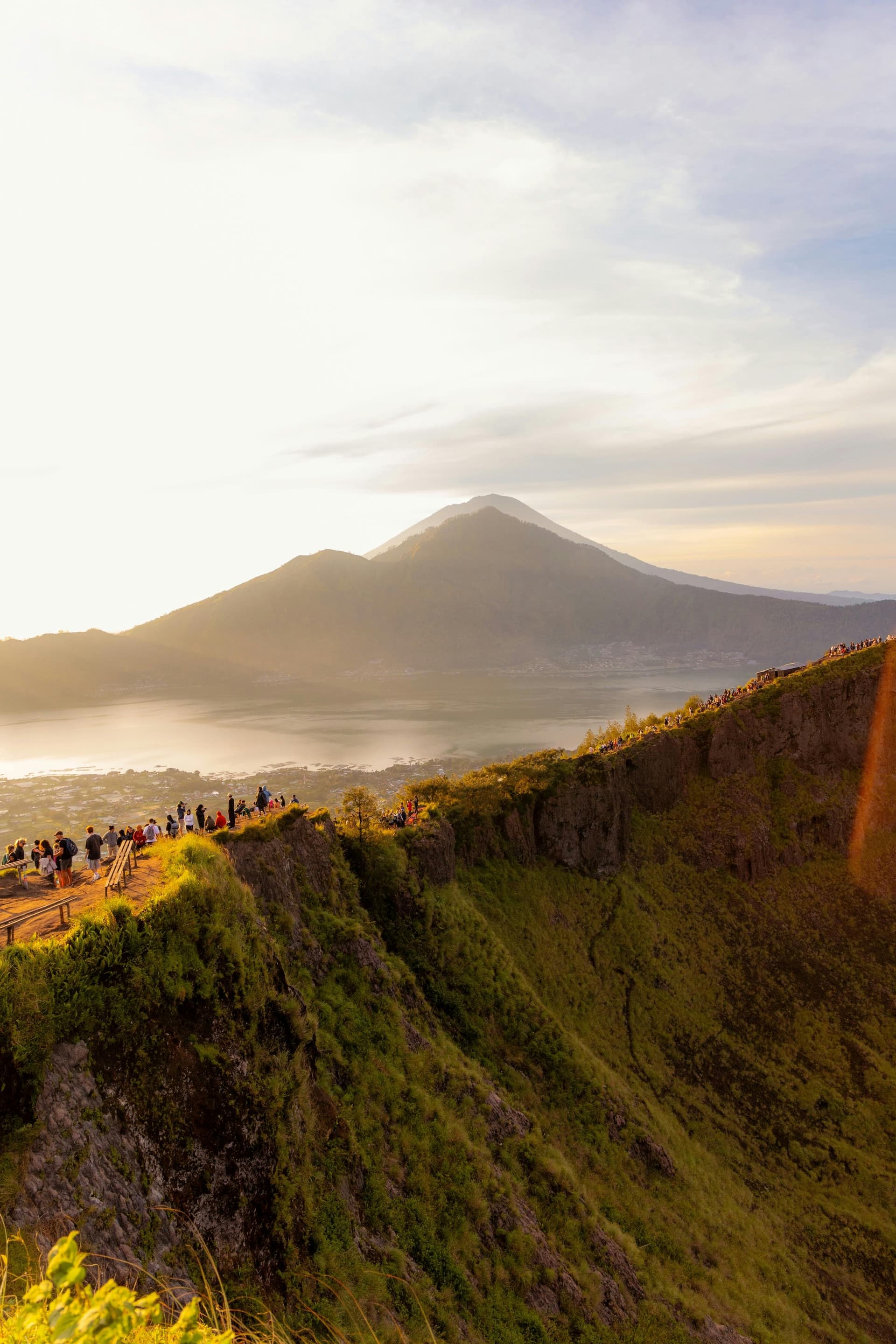 Trekking vulcano Batur + cascata Tibumana